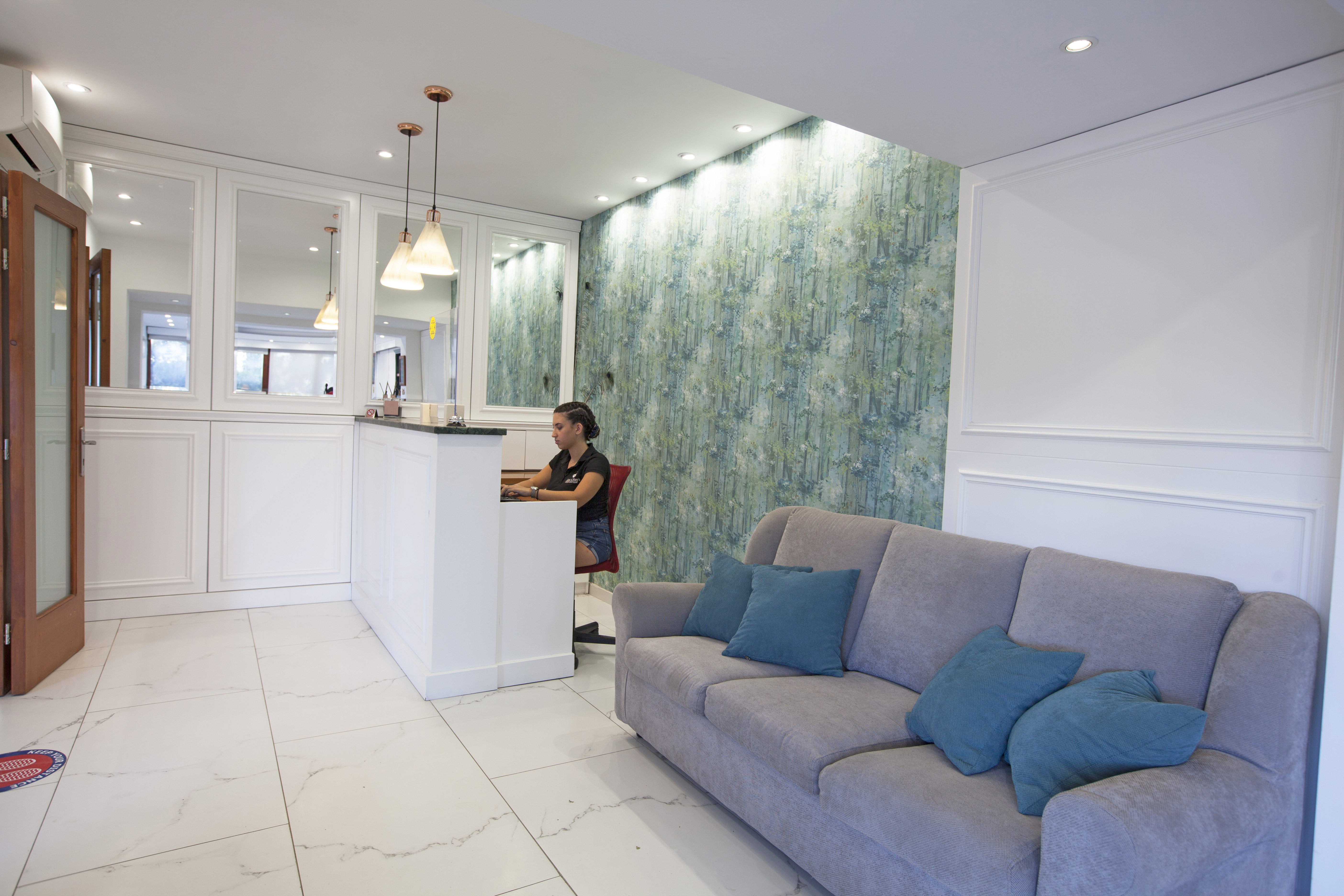 Johnmary Studios - фото