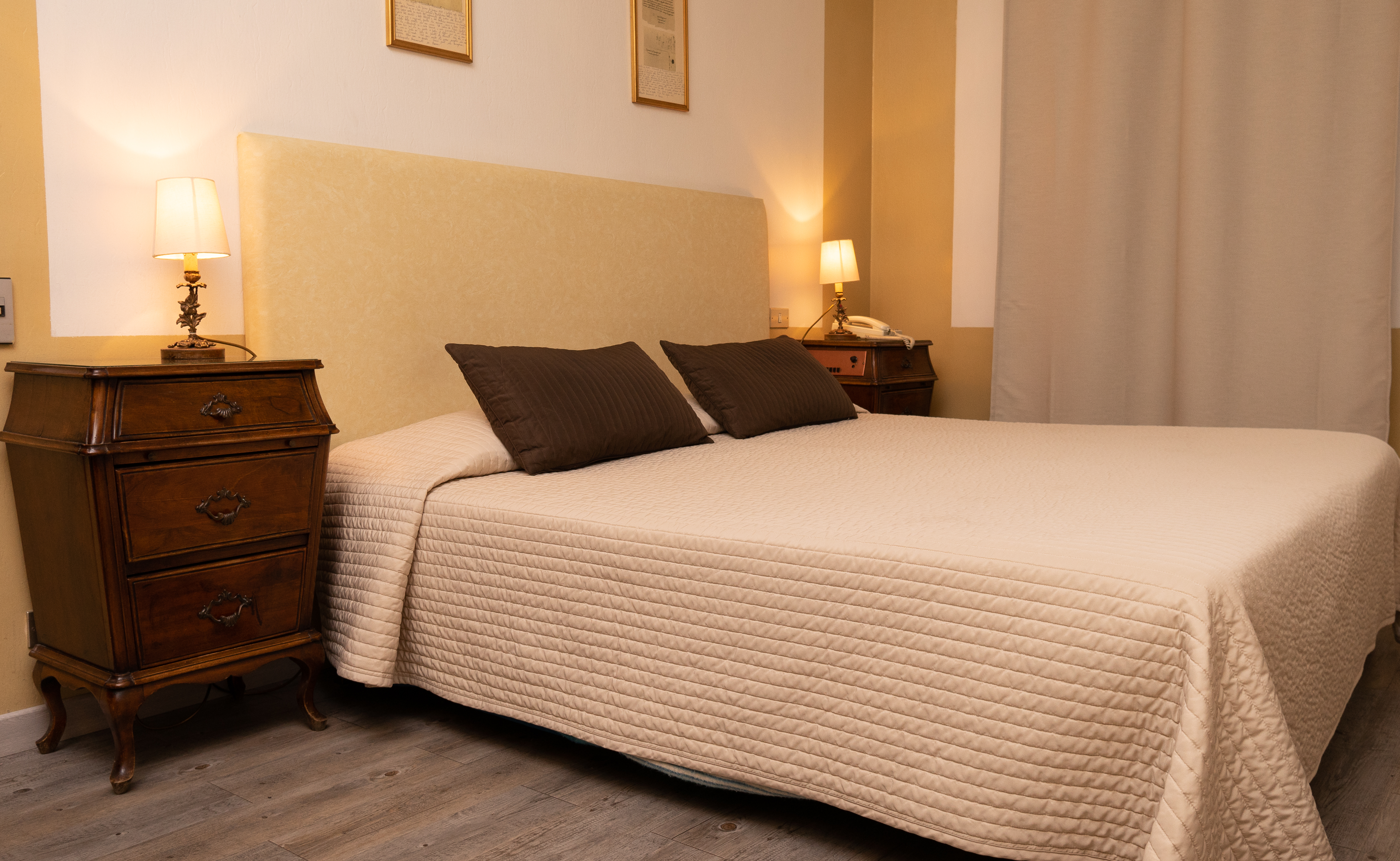 Admiral Hotel - photo