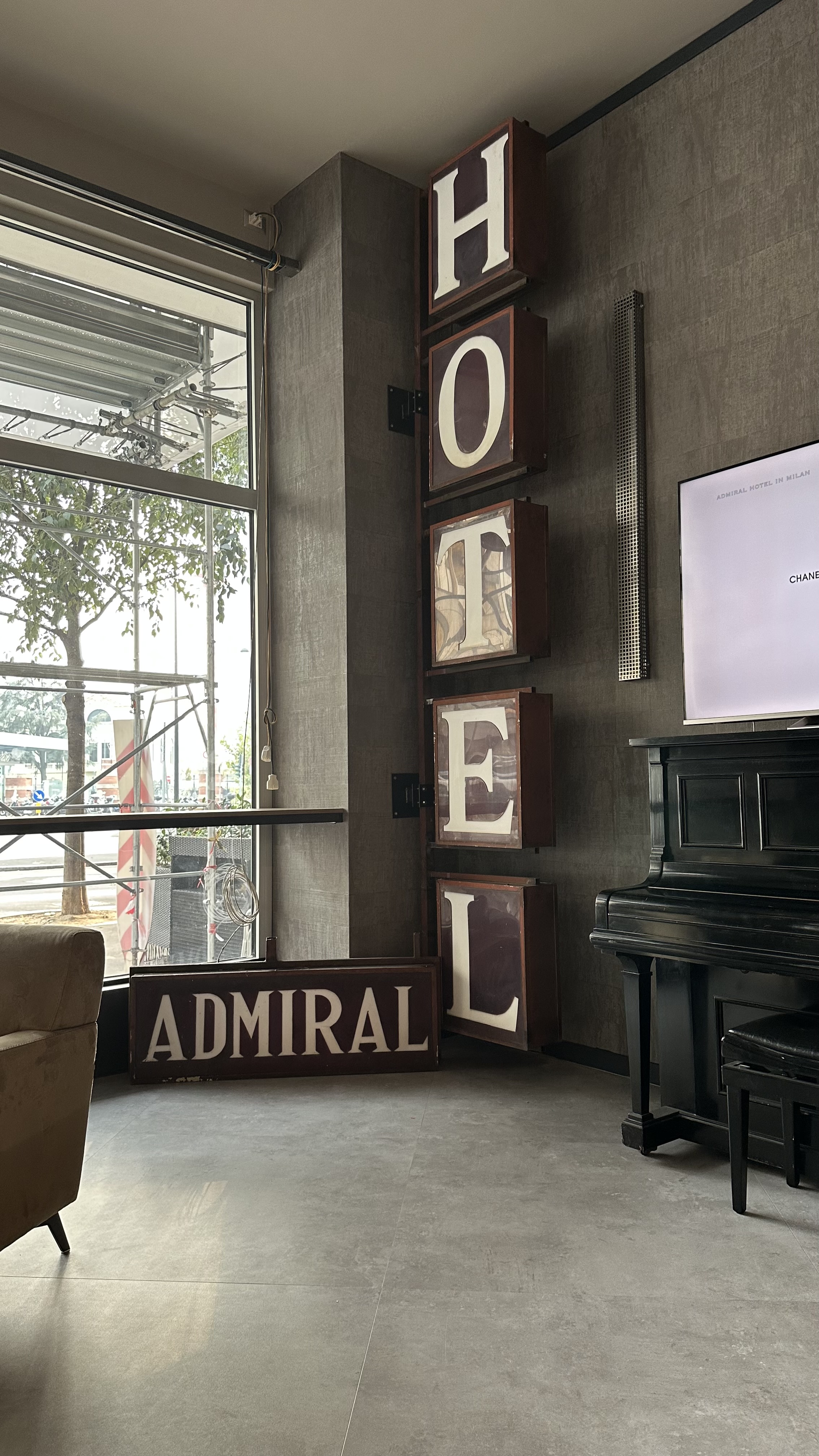 Admiral Hotel - photo