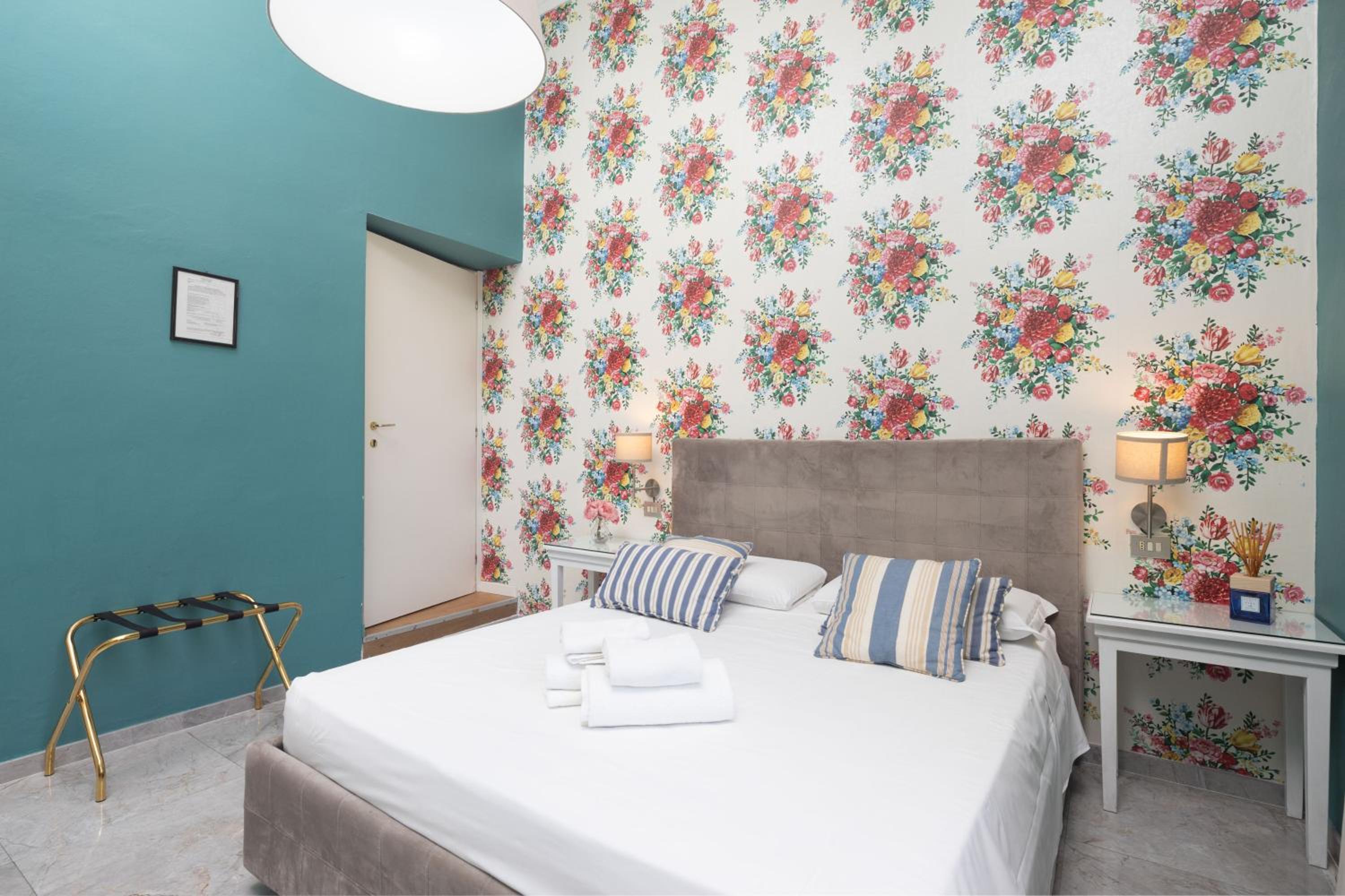 Hotel Joli