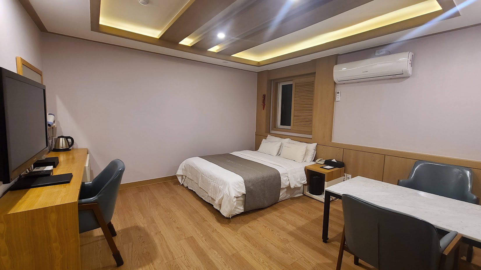 LEX Tourist Hotel