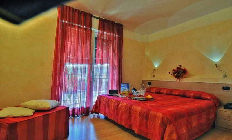 Hotel Savoia by null