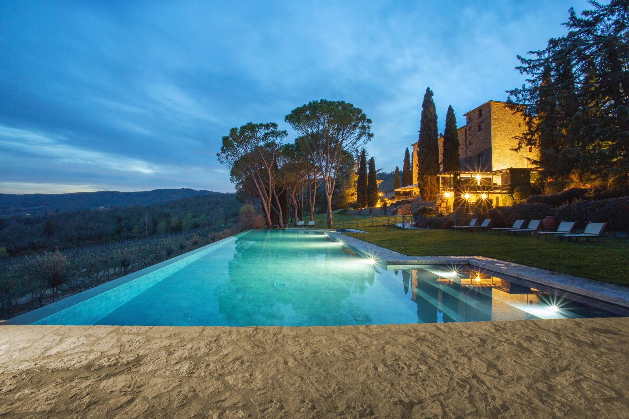 Castello di Spaltenna by null