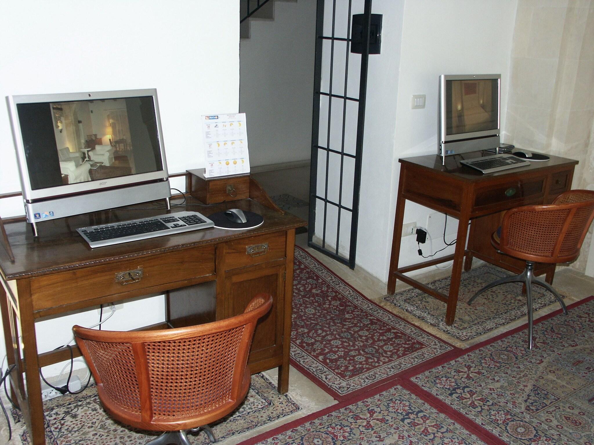 Fish bar La Via Della Giudecca by null