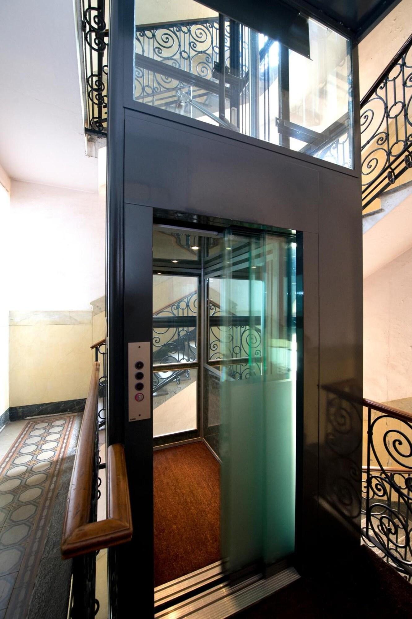 Hotel Panizza - photo