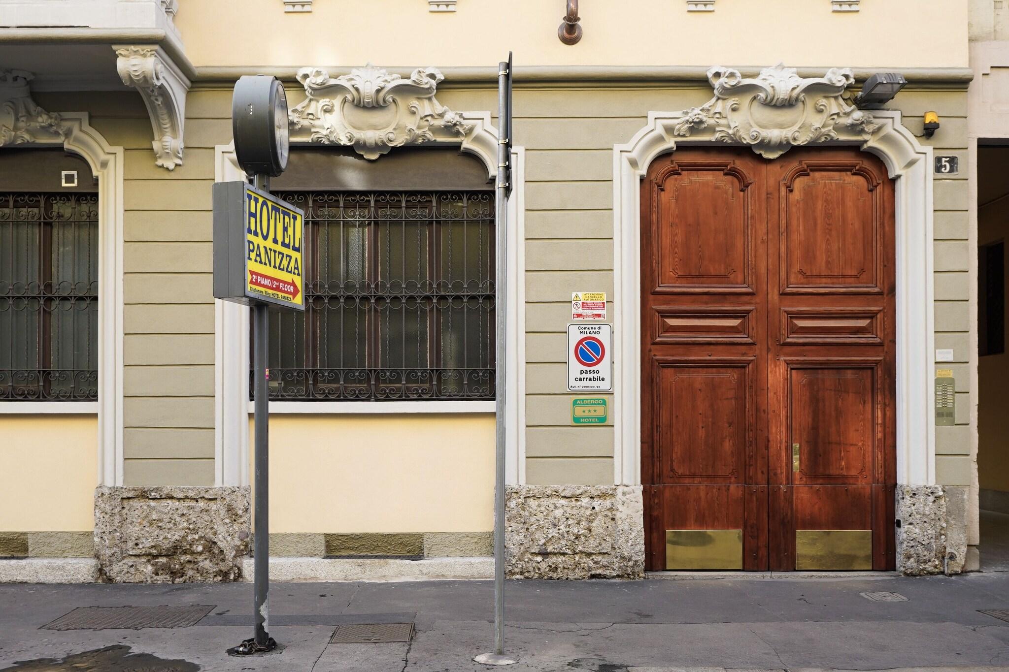 Hotel Panizza - photo