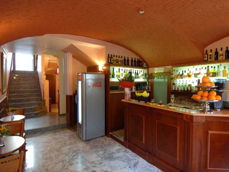 Hotel Ideale - photo