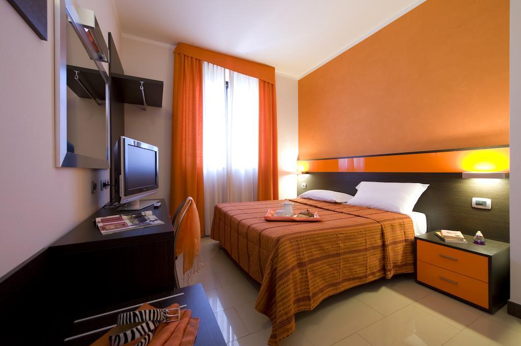 Hotel Ideale - photo