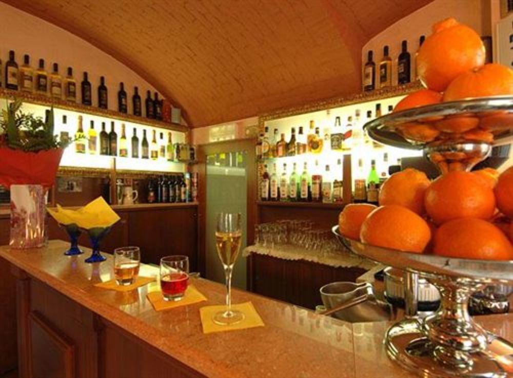 Hotel Ideale - photo