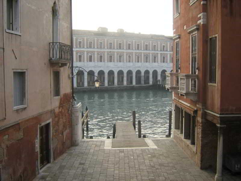 Al Palazzo Lion Morosini