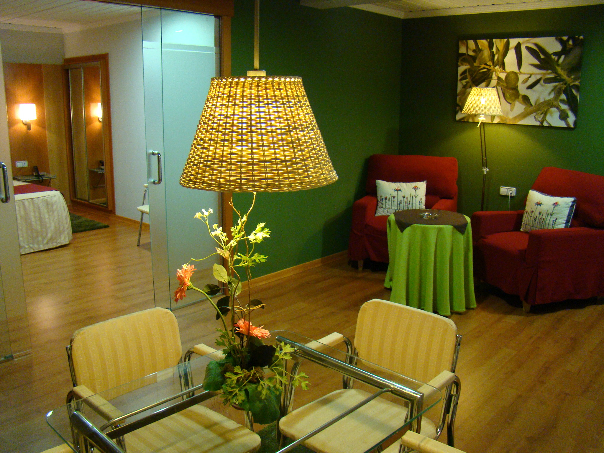 Hotel Reconquista