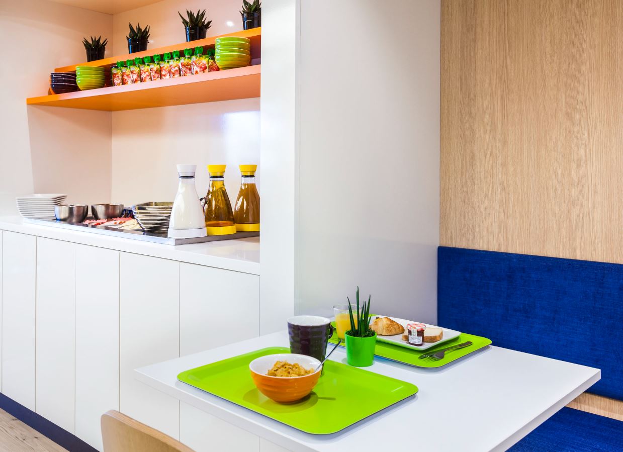 Ibis Styles Clermont-Ferrand Le Brézet Airport