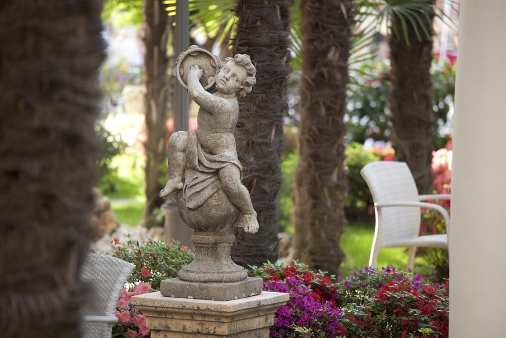 Grand Hotel Terme Trieste and Victoria