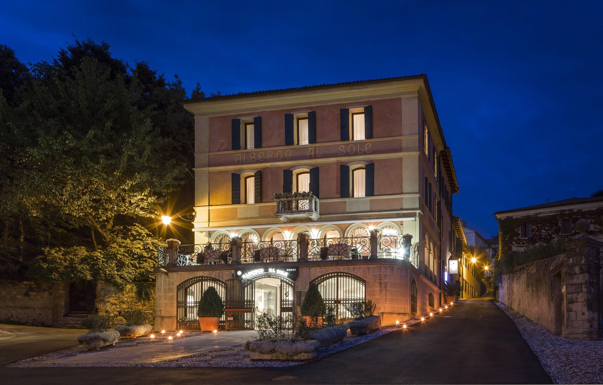 Albergo al Sole by null