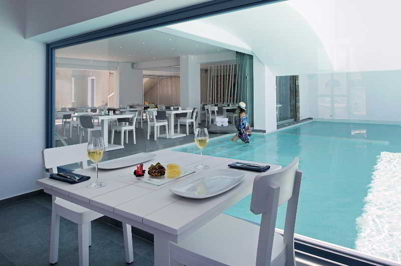 Acroterra Rosa Luxury Suites & Spa by null