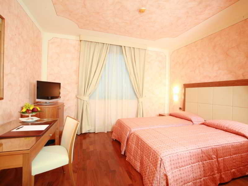 Grand Hotel Del Parco Bergamo Airport