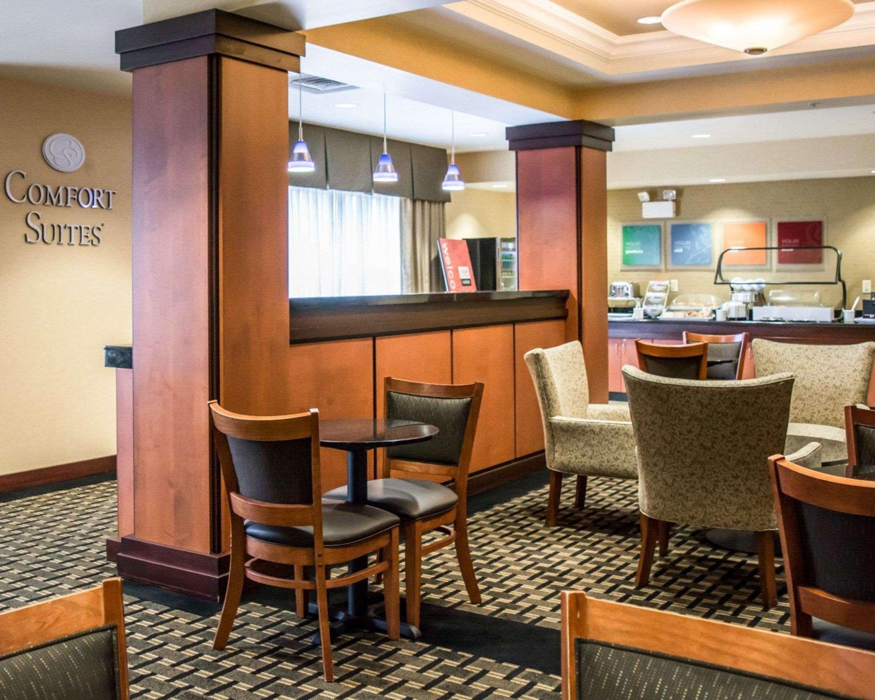 Comfort Suites Vero Beach I-95