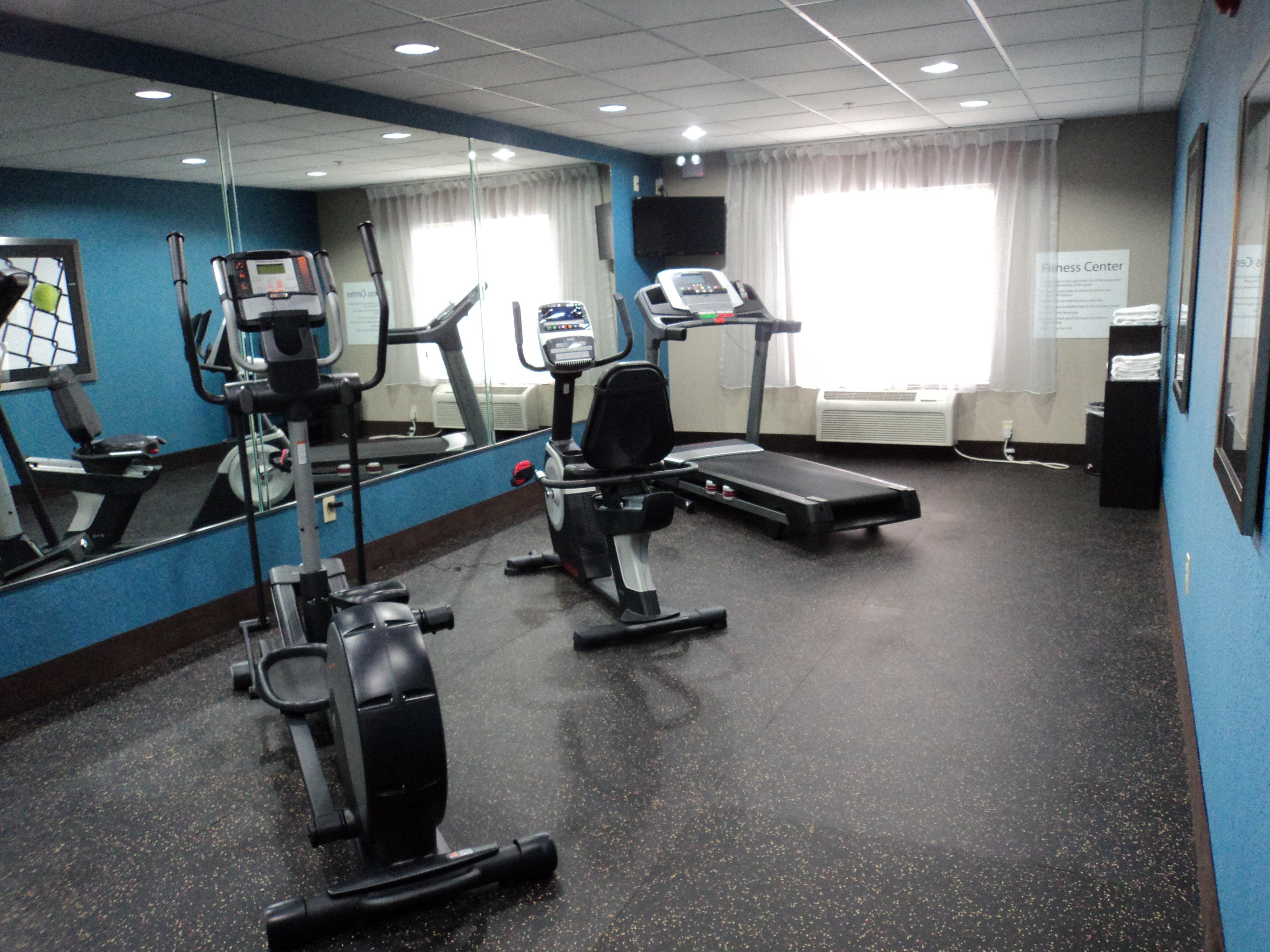 Holiday Inn Express & Suites Roanoke Rapids IHG