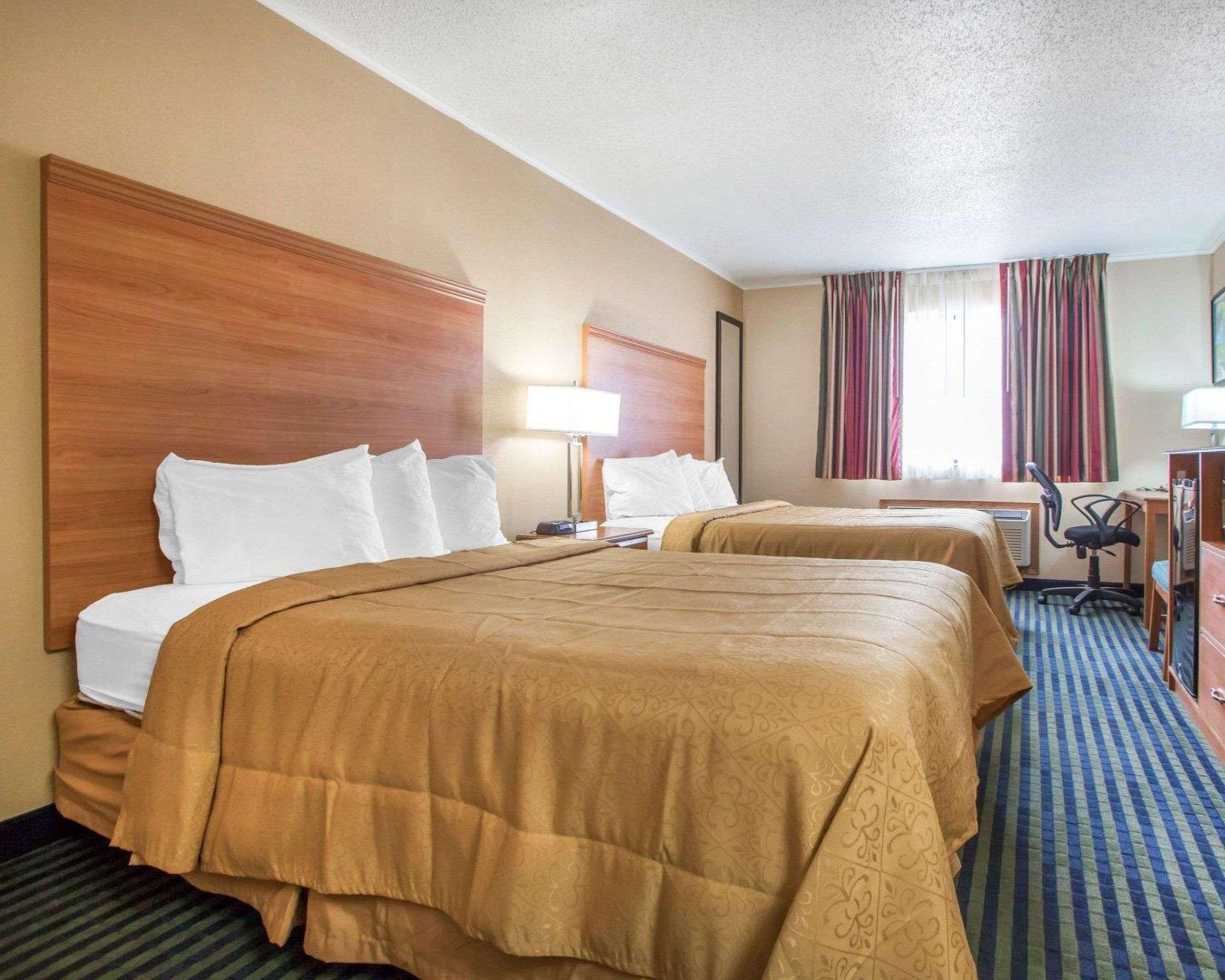 Quality Inn Ottawa near Starved Rock State Park