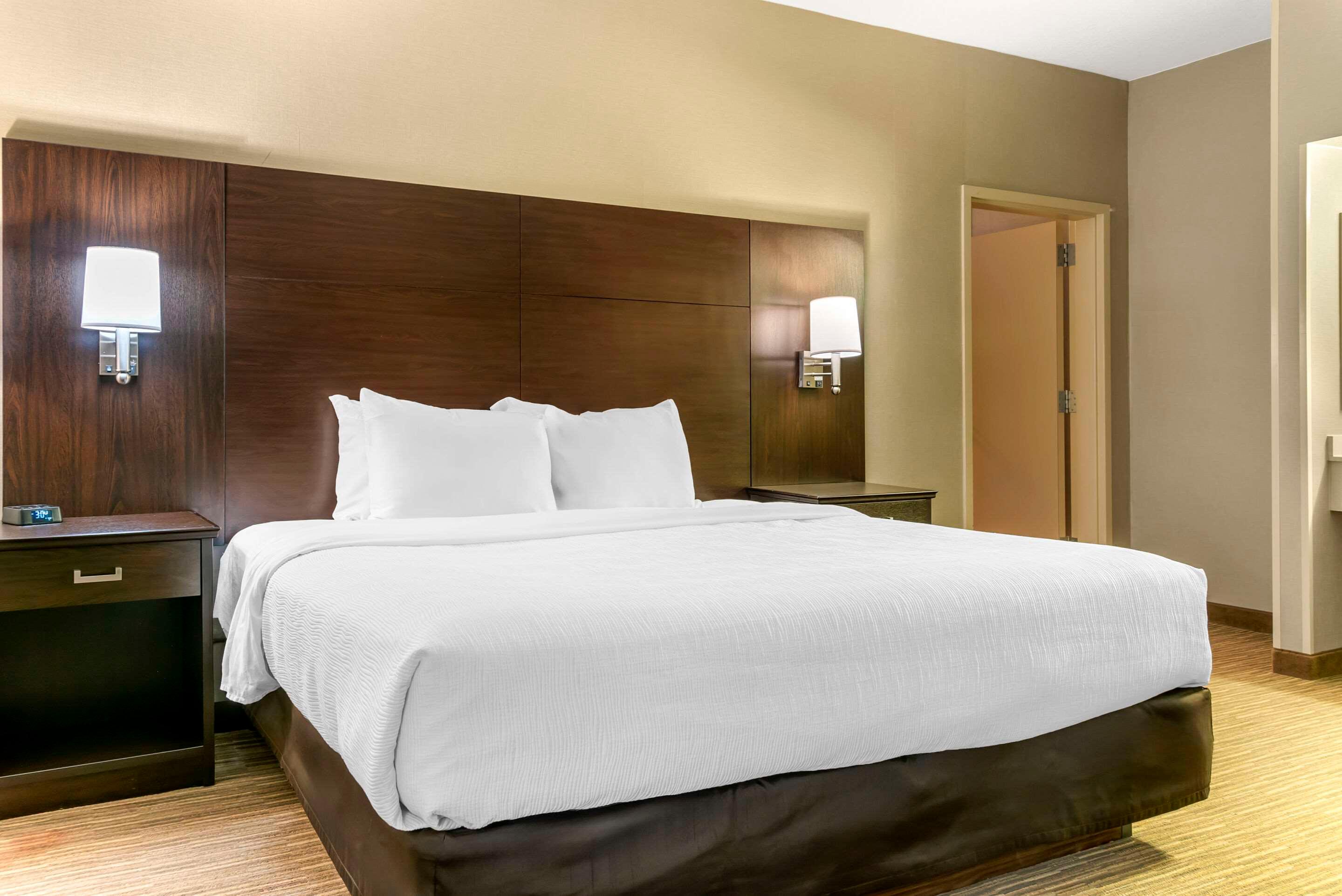 Quality Inn & Suites Monroe Area