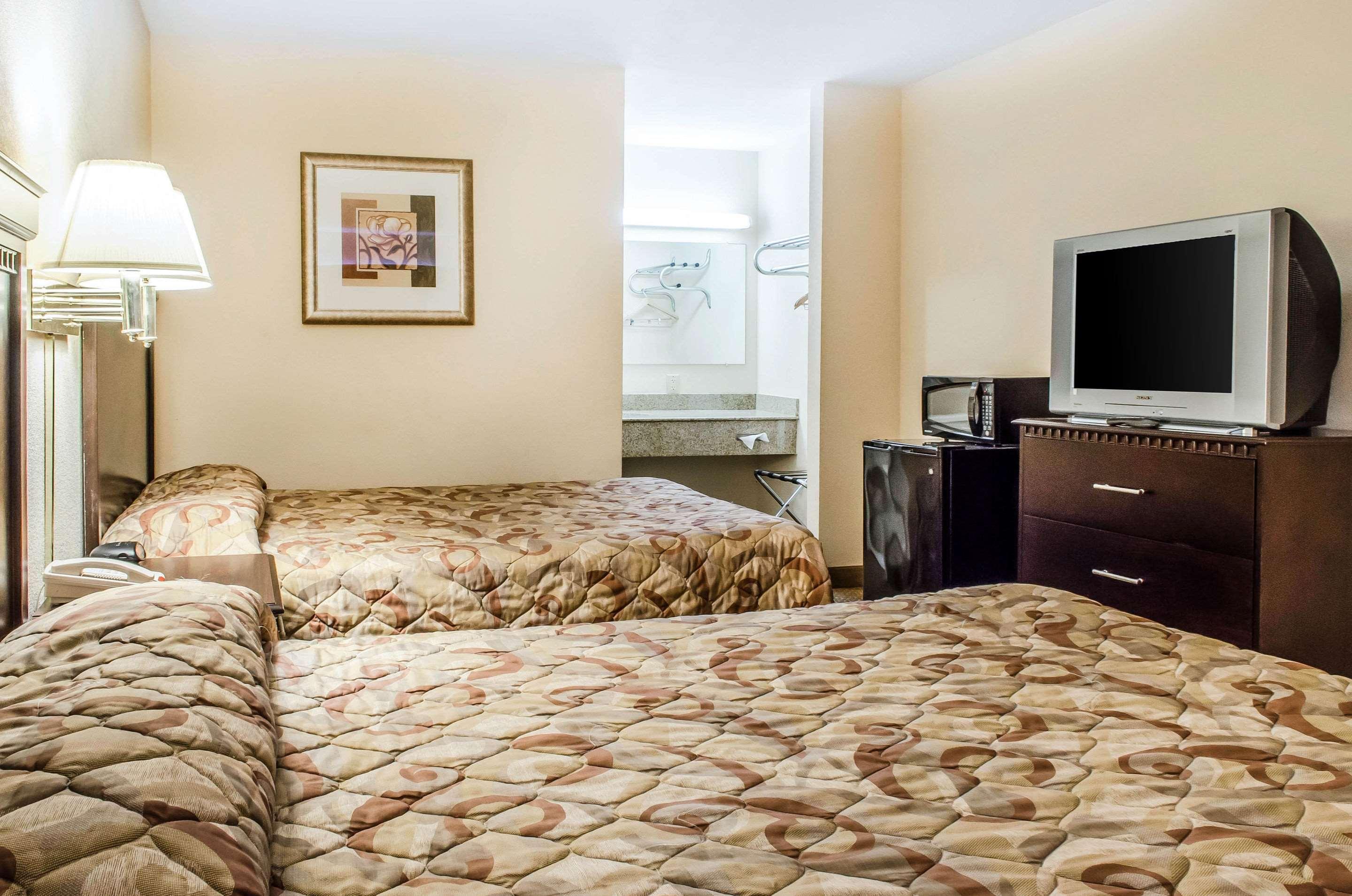 Rodeway Inn Shippensburg area
