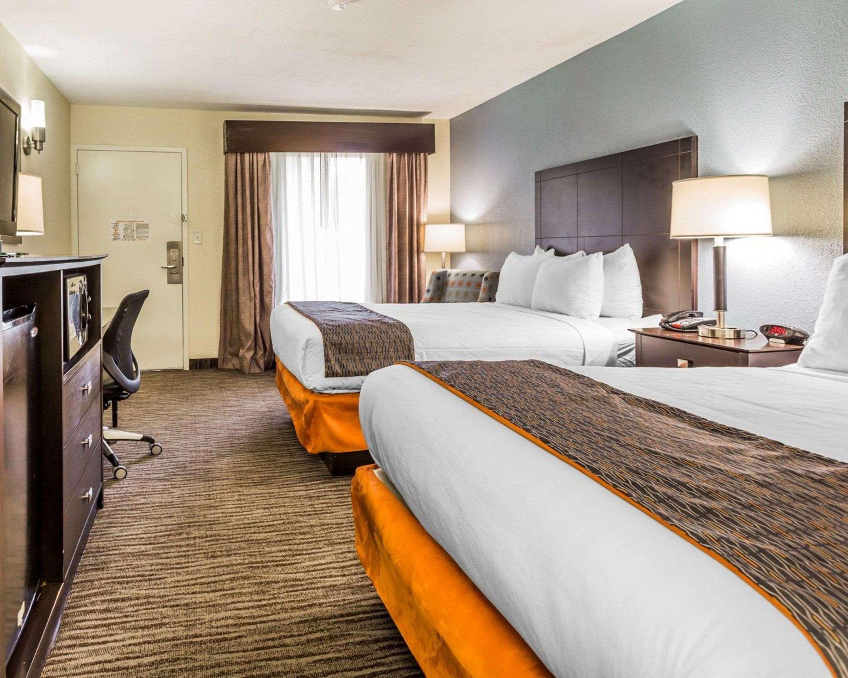 Quality Inn Mt. Pleasant
