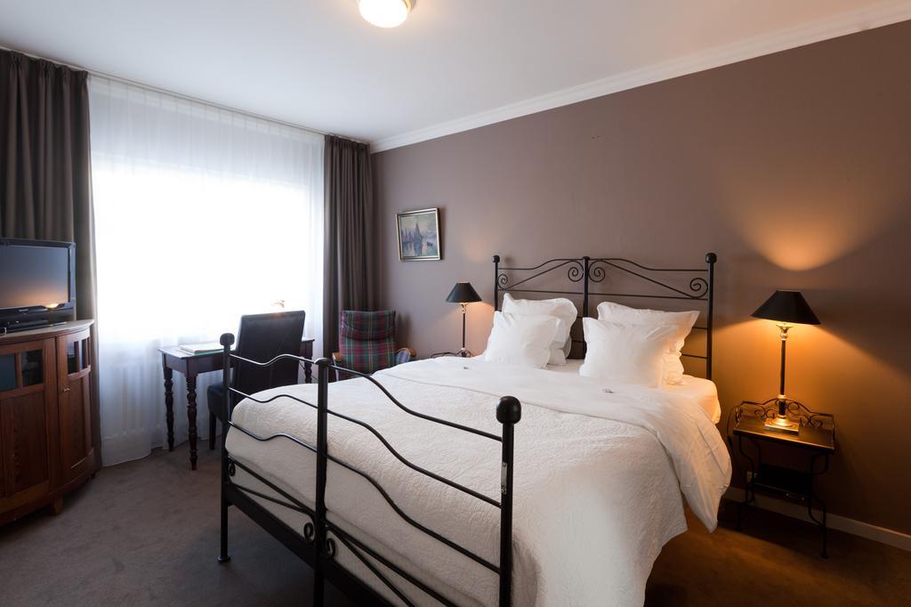 Hotel De Hofkamers by null