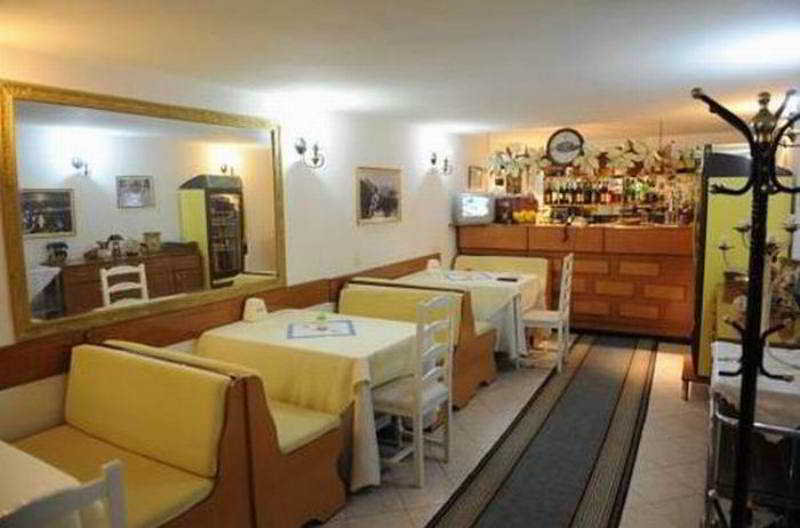 Kaduku Hotel