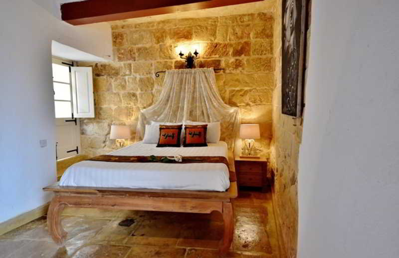 Chapel 5 Palazzo Suites Malta