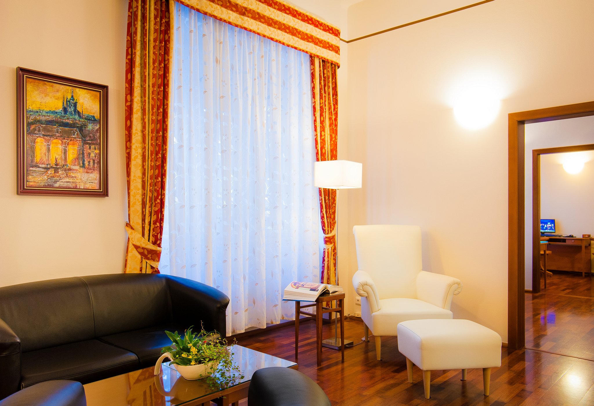 Cloister Inn - photo