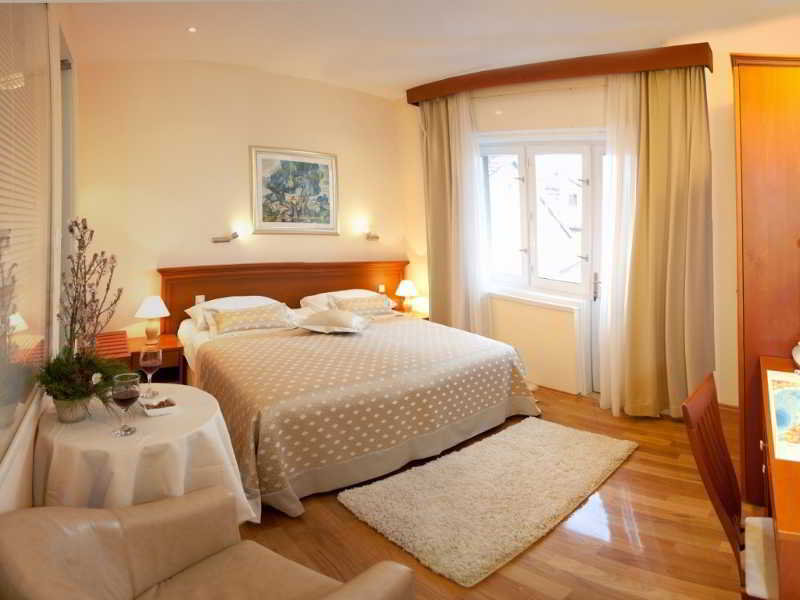 Hotel Royal Suites - Poză