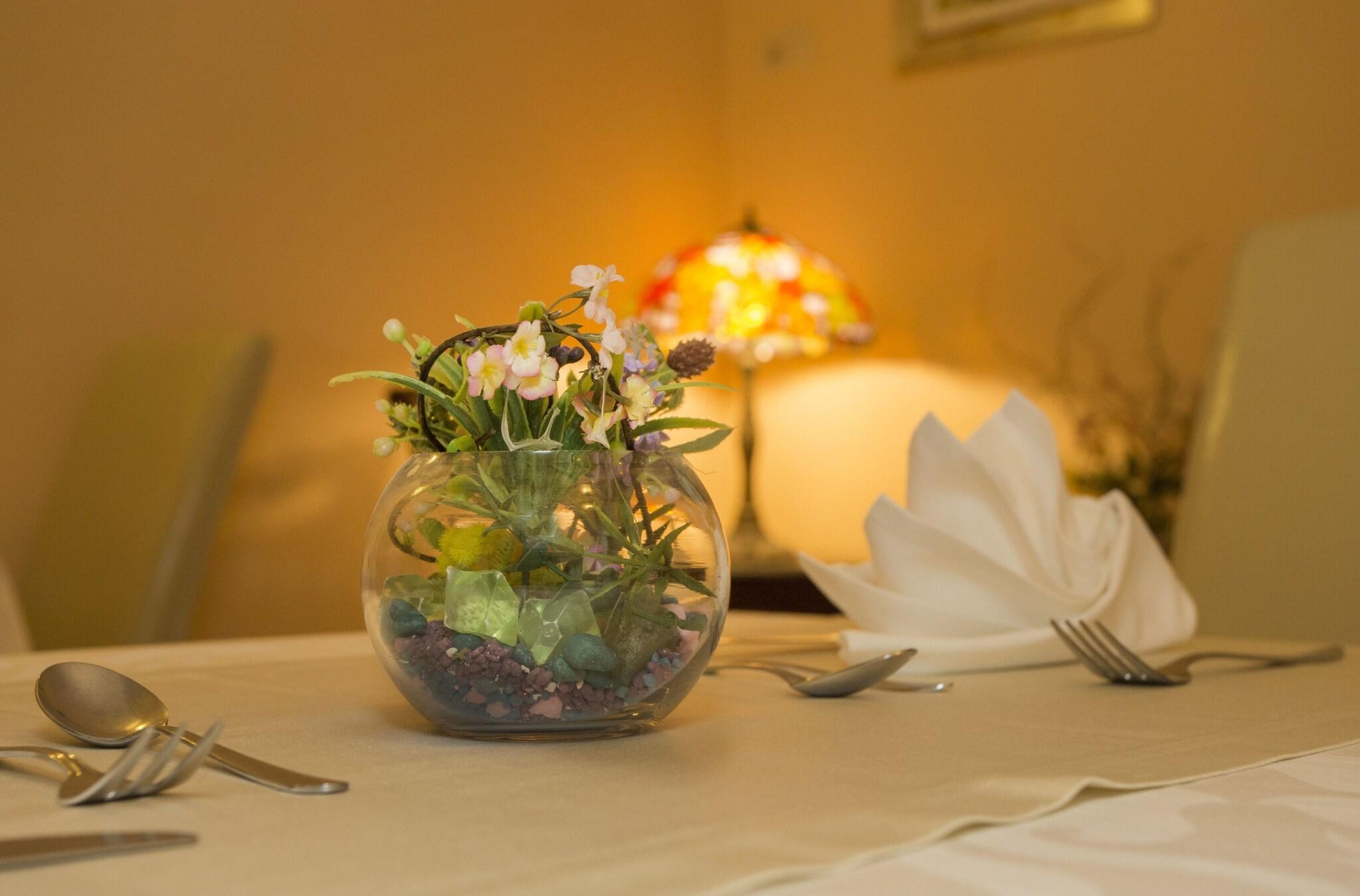 Hotel Royal Suites