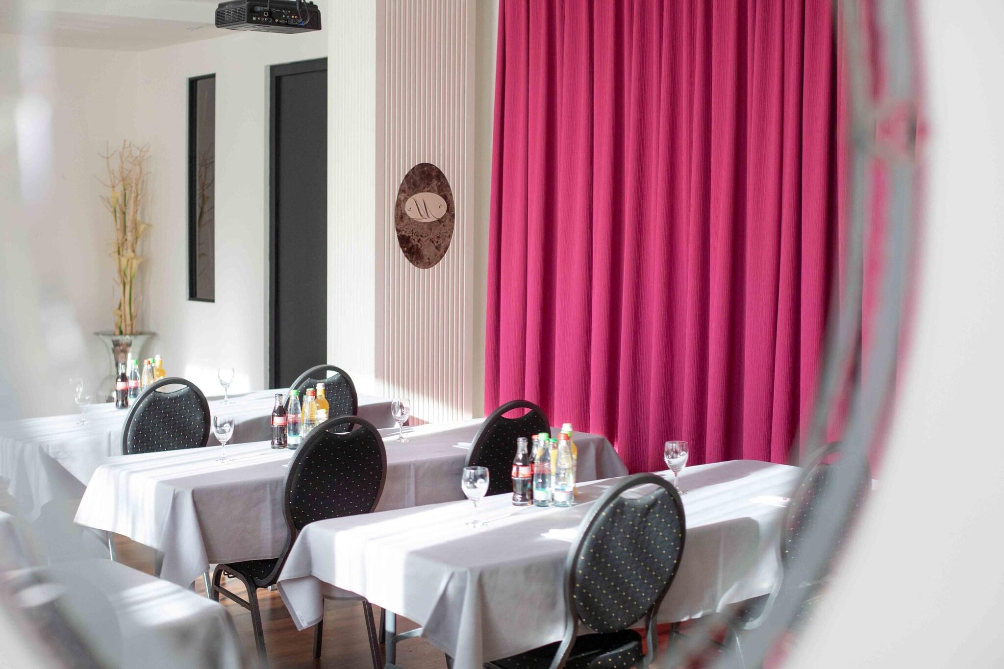 La Mansion Vi Vadi Hotel by null