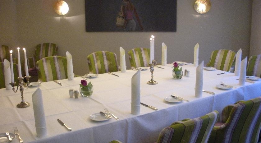 Central-Hotel Kaiserhof by null