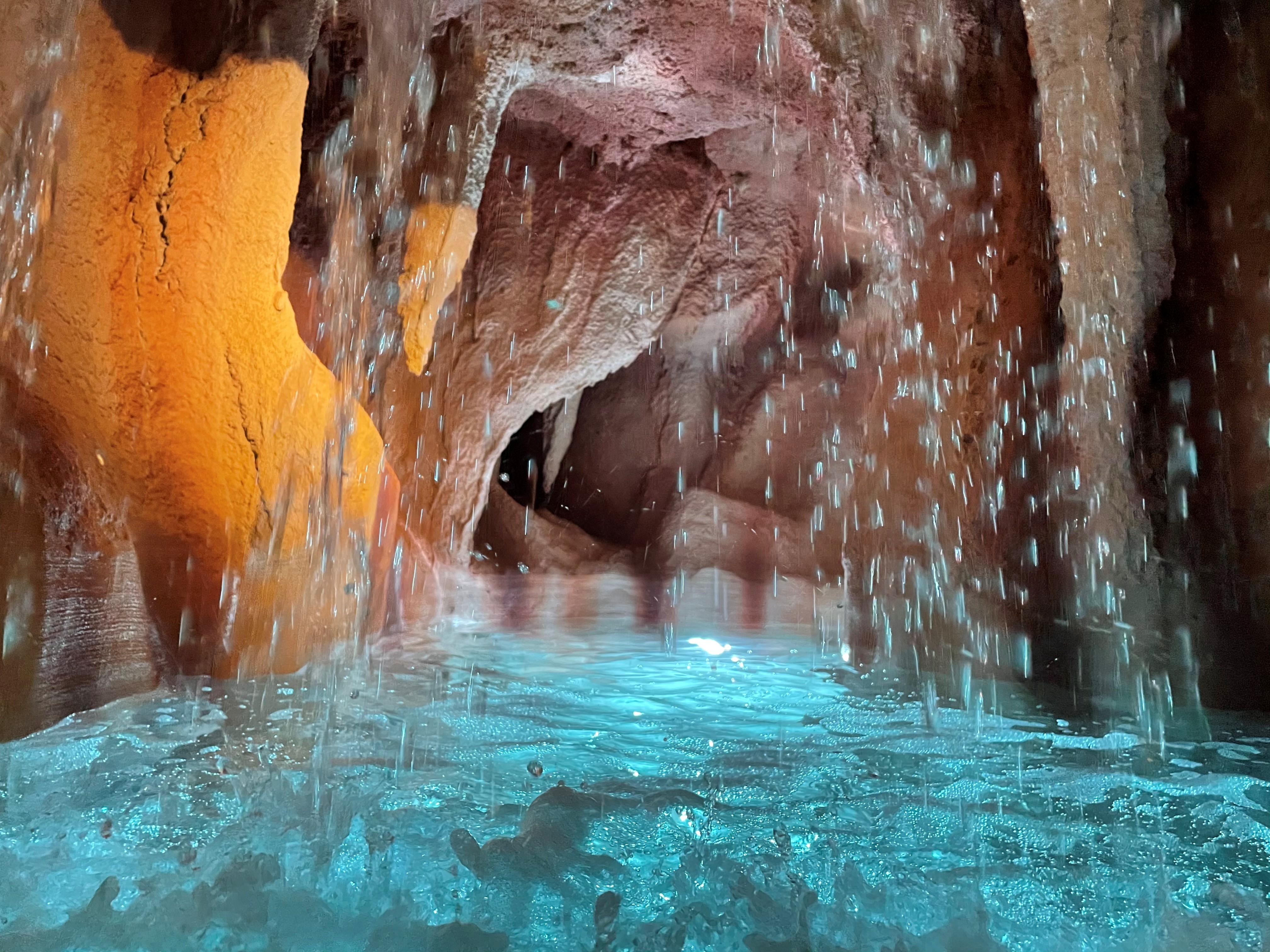 Urspelt Castle by null