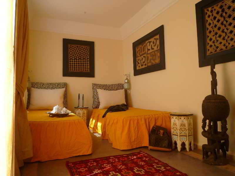 Riad Azoulay by null