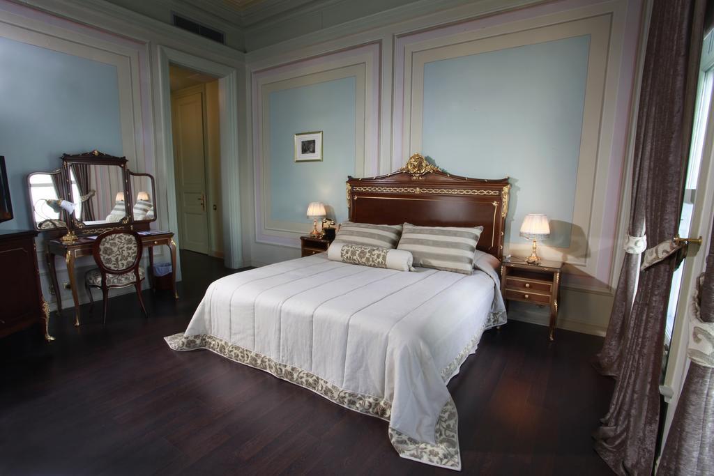 Bosphorus Palace Hotel - Poză
