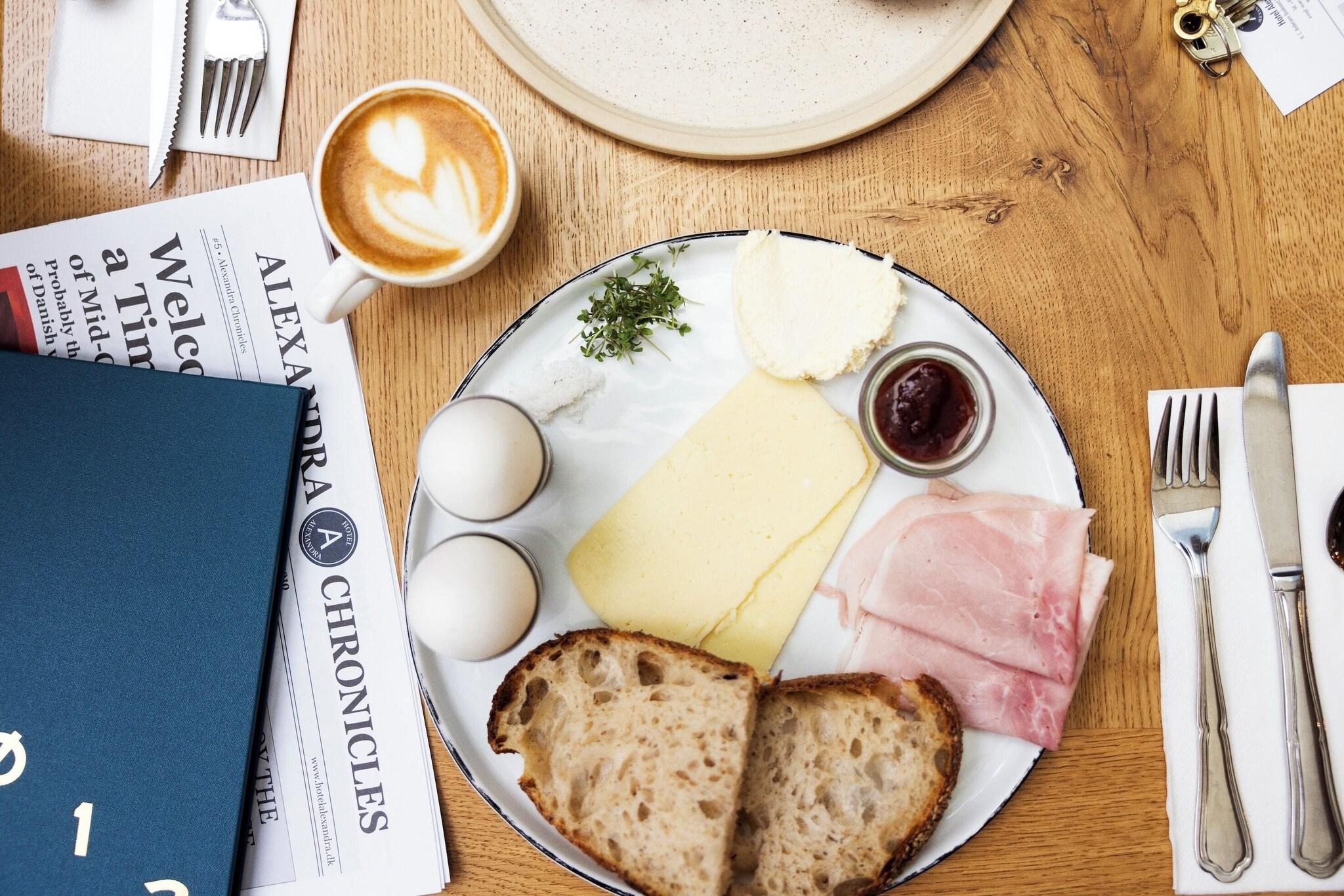 Hotel Alexandra by null