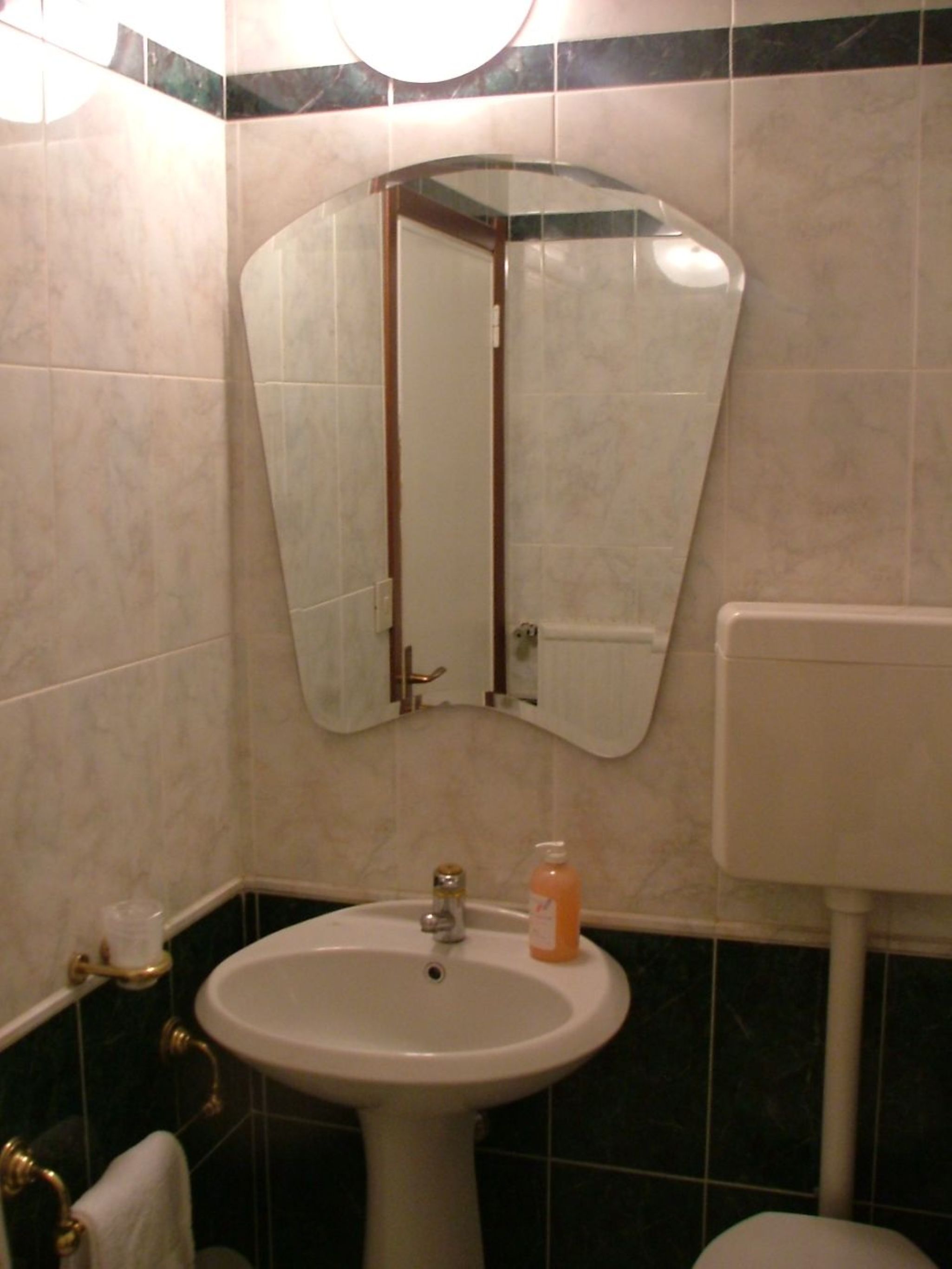 Hotel Airone