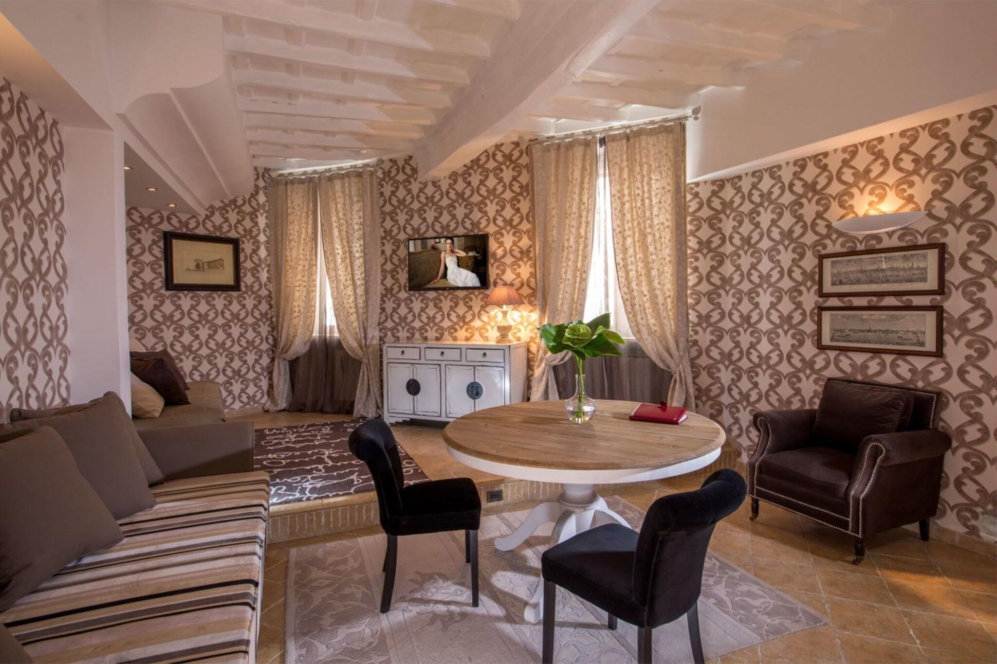 The Inn at the Roman Forum by null