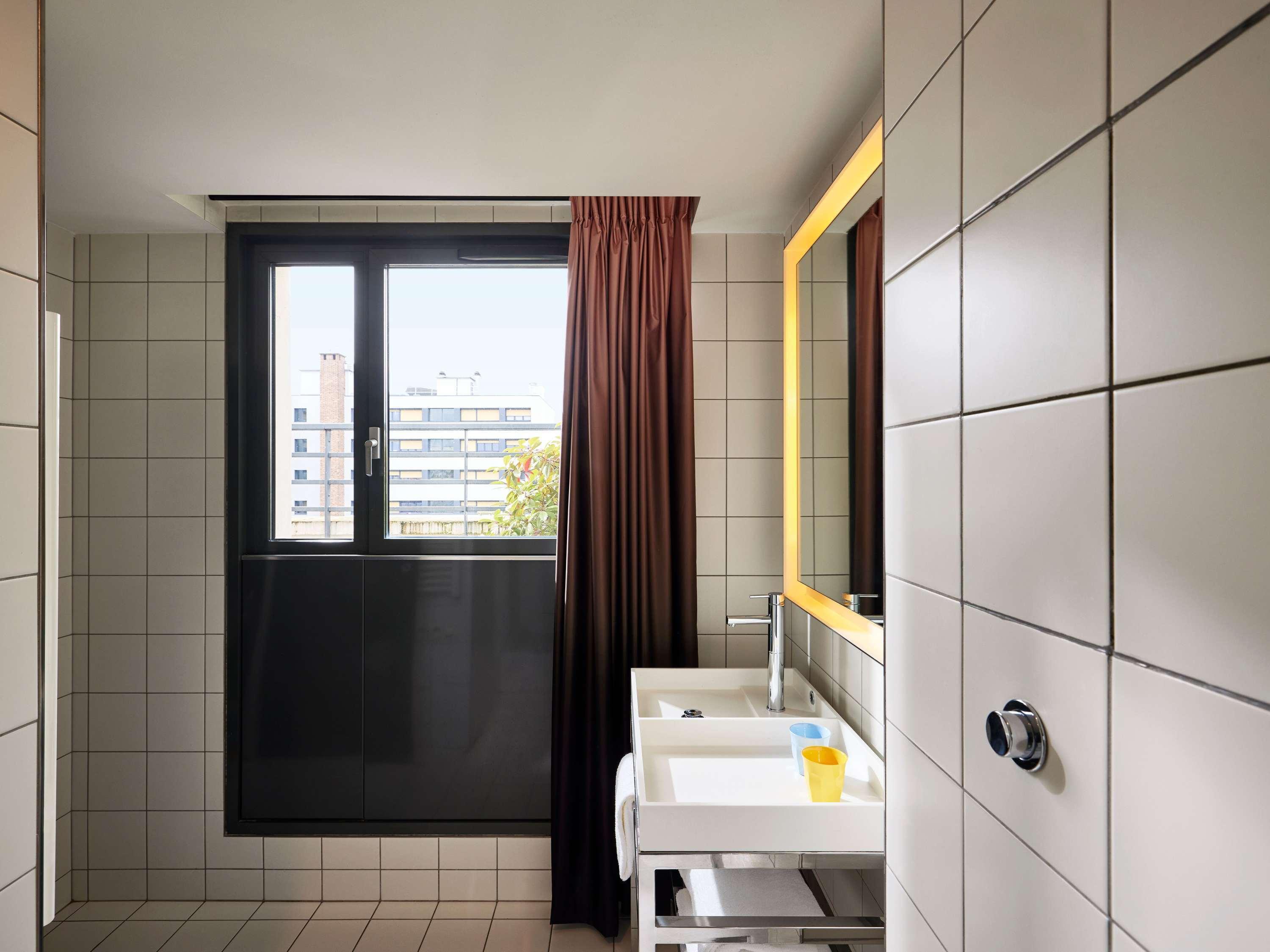 Mama Shelter Paris East by null