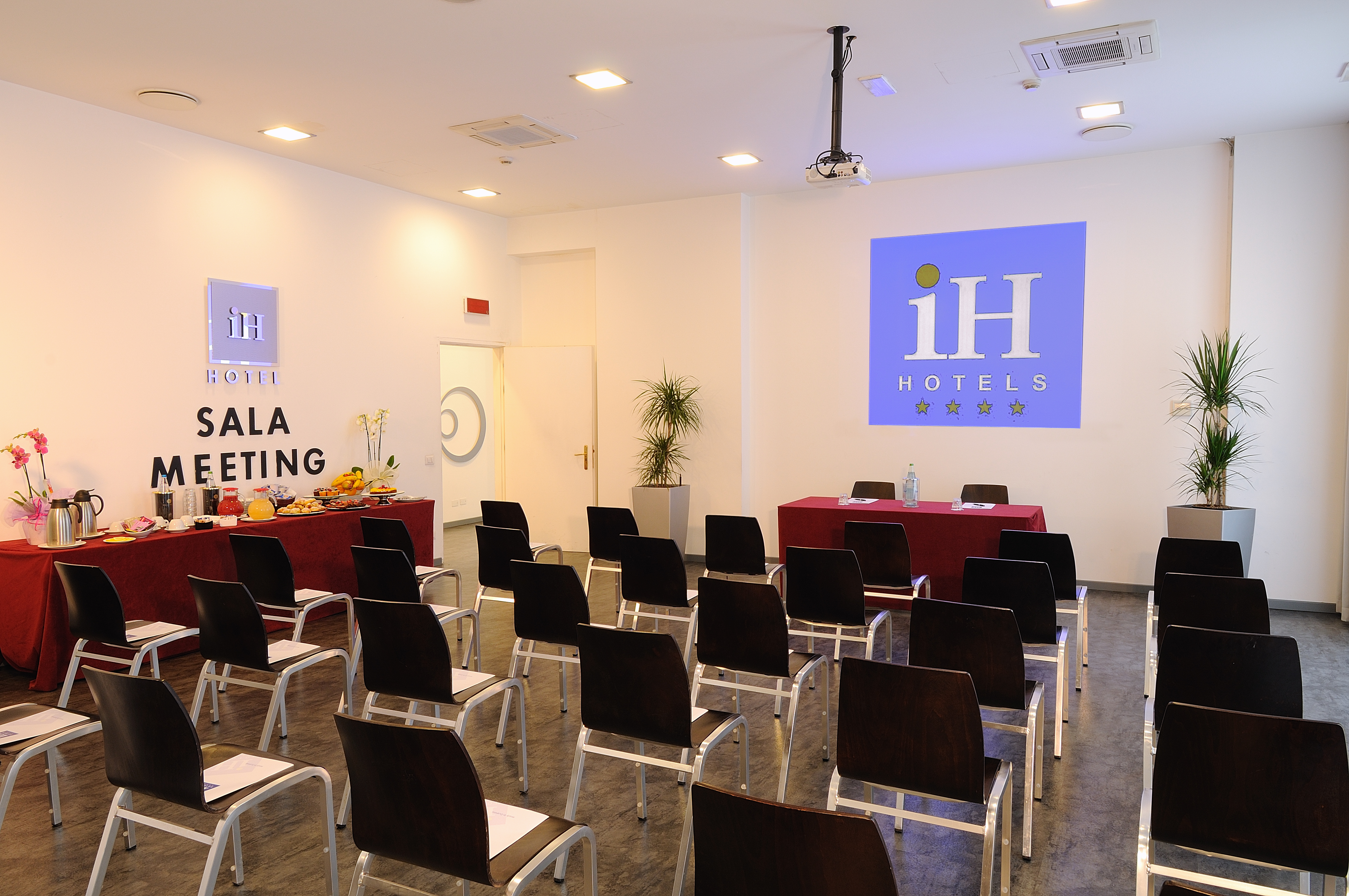 iH Hotels Milano Lorenteggio - photo