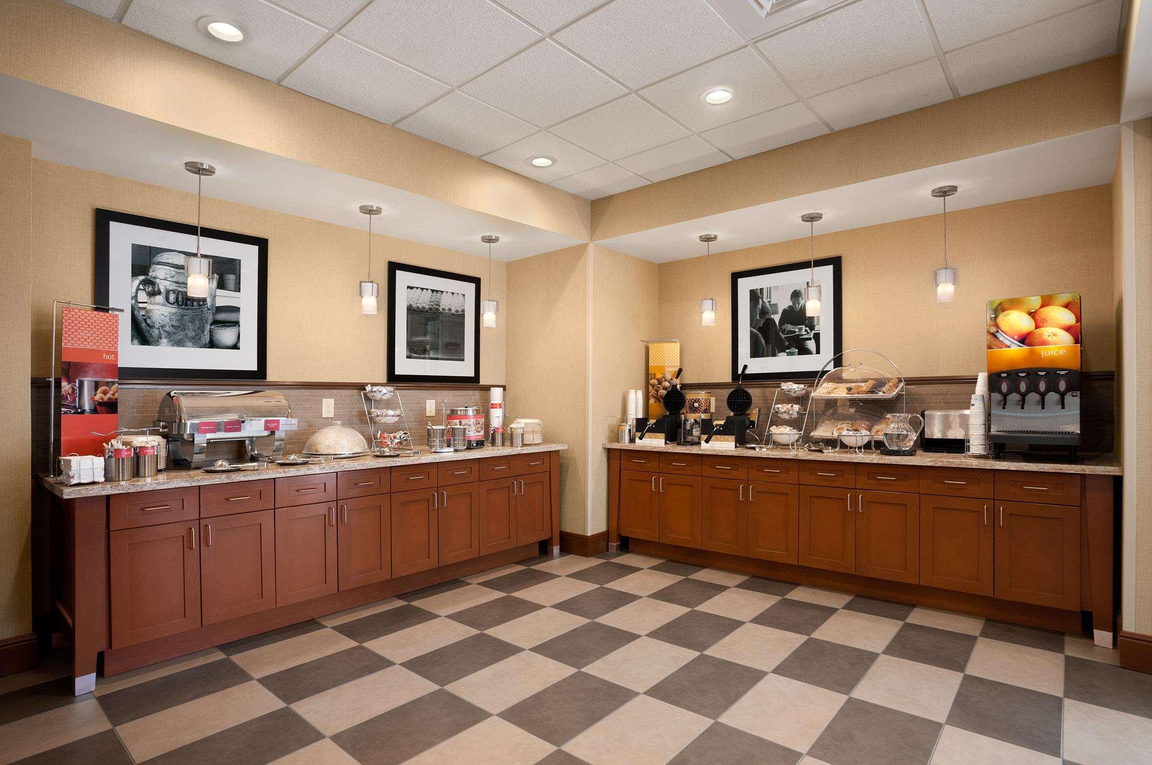 Hampton Inn Magnolia