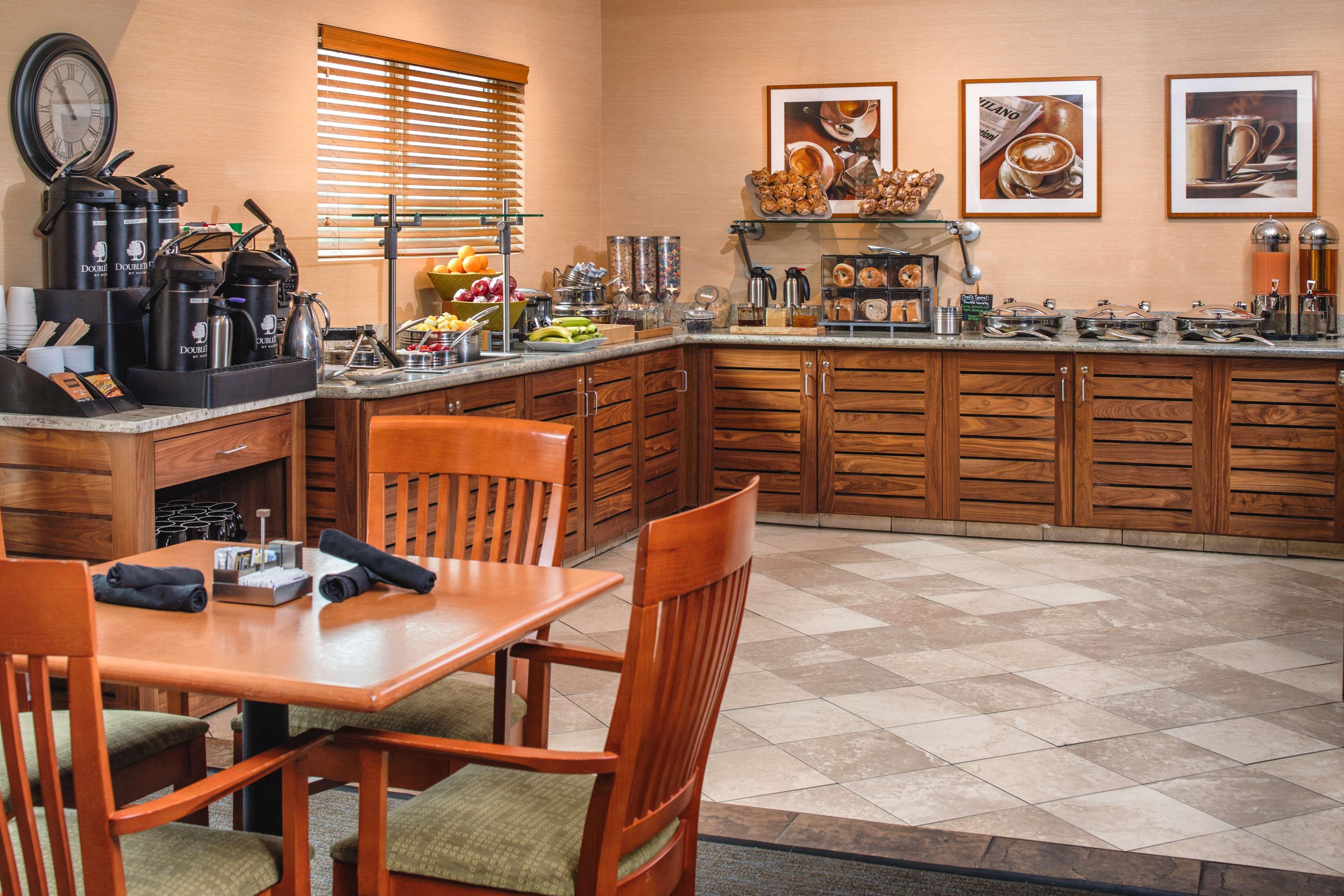 Doubletree By Hilton Beaverton