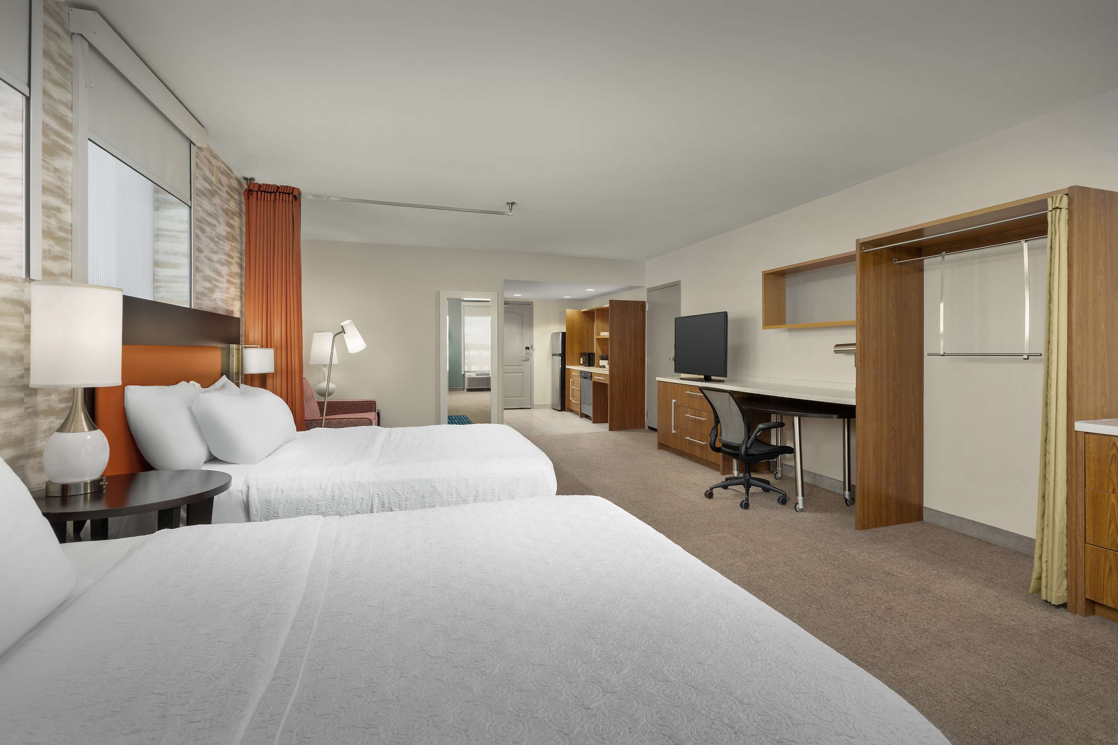 Home2 Suites Jacksonville, NC