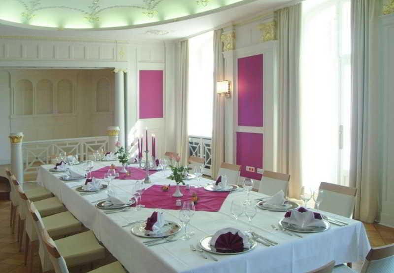Schlosshotel Schweinsburg