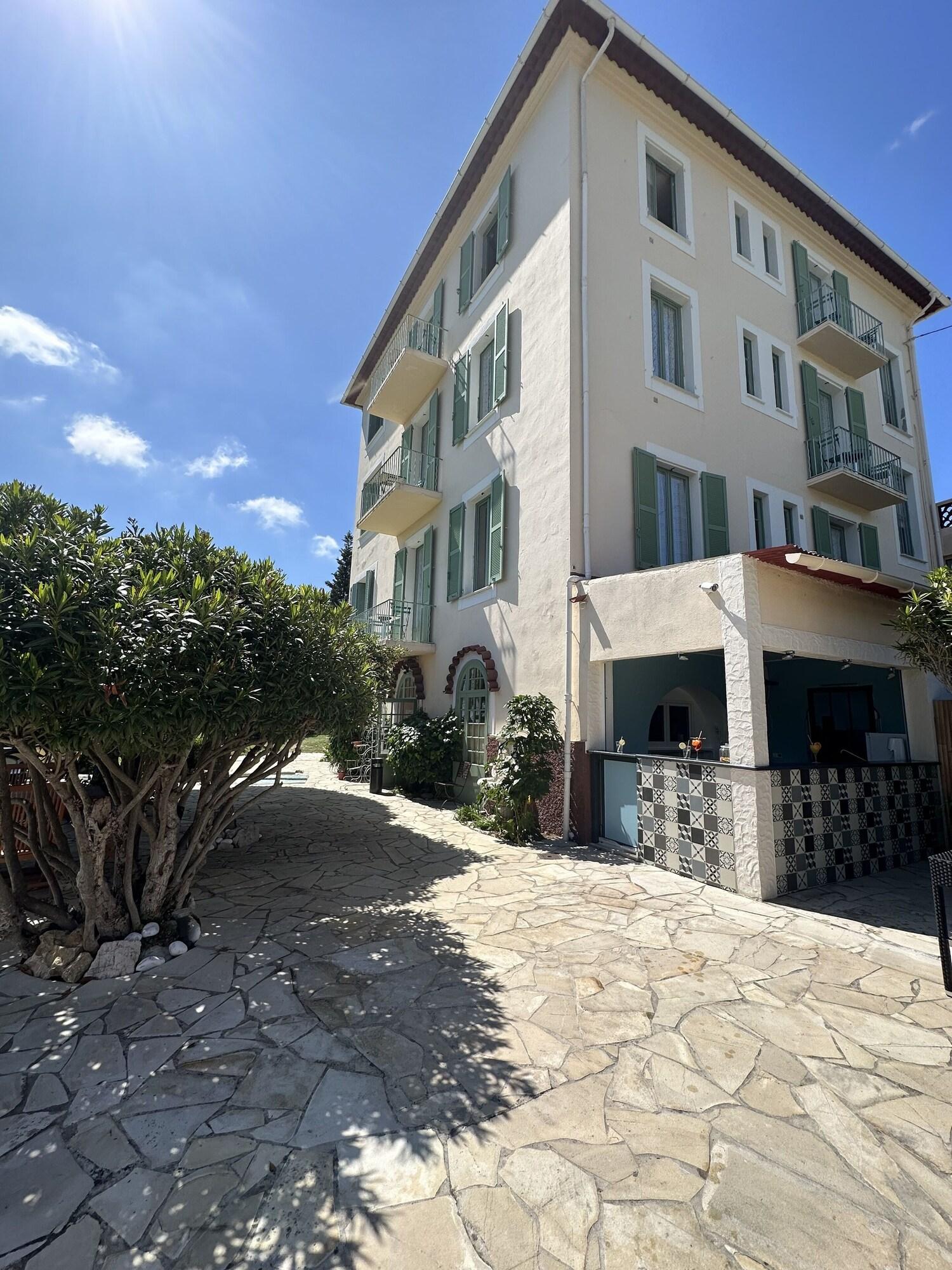 Hotel Miramar