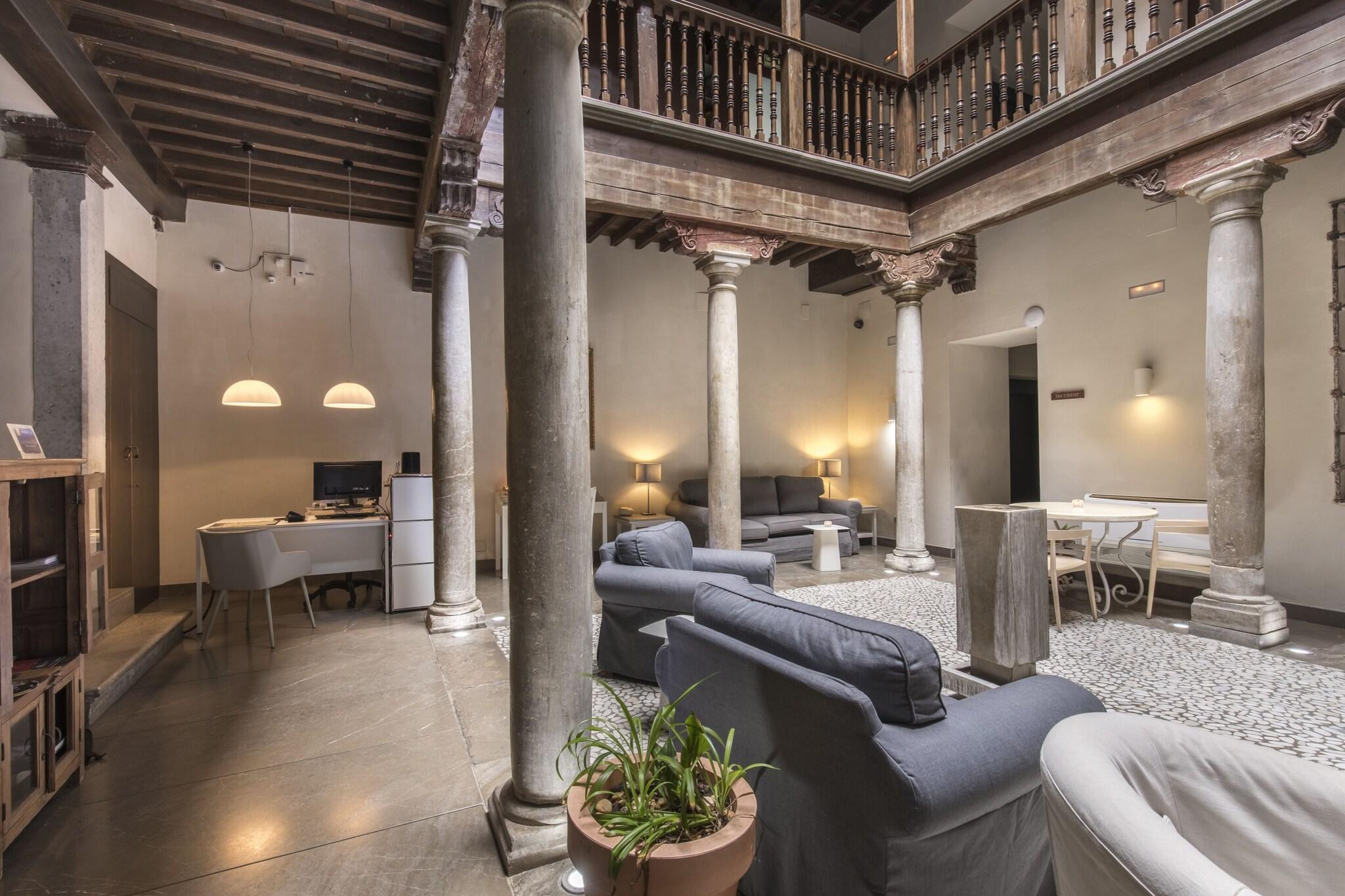 Hotel Shine Albayzín by null