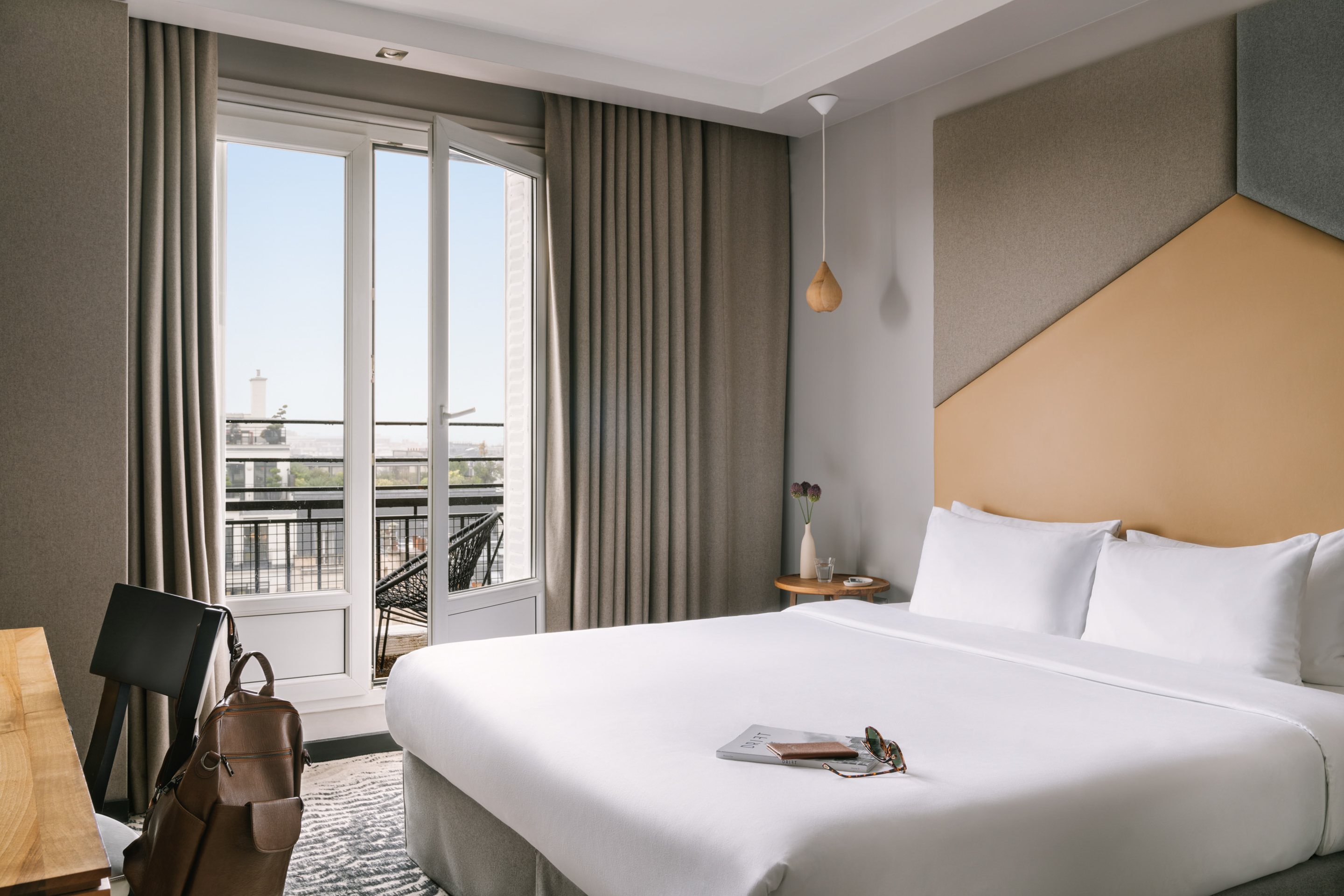 Atala Champs Elysées by null