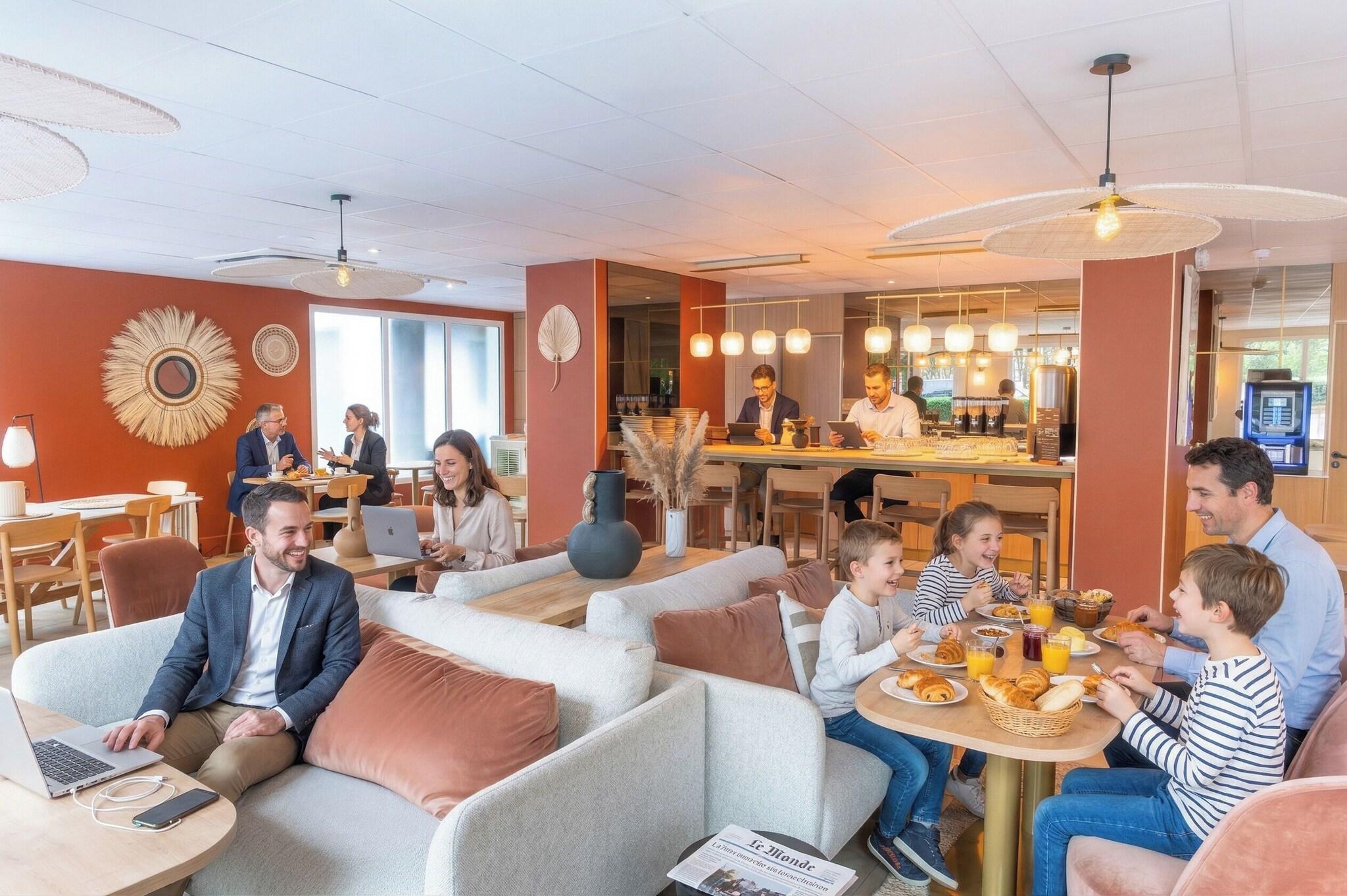 Brit Hotel Olympia